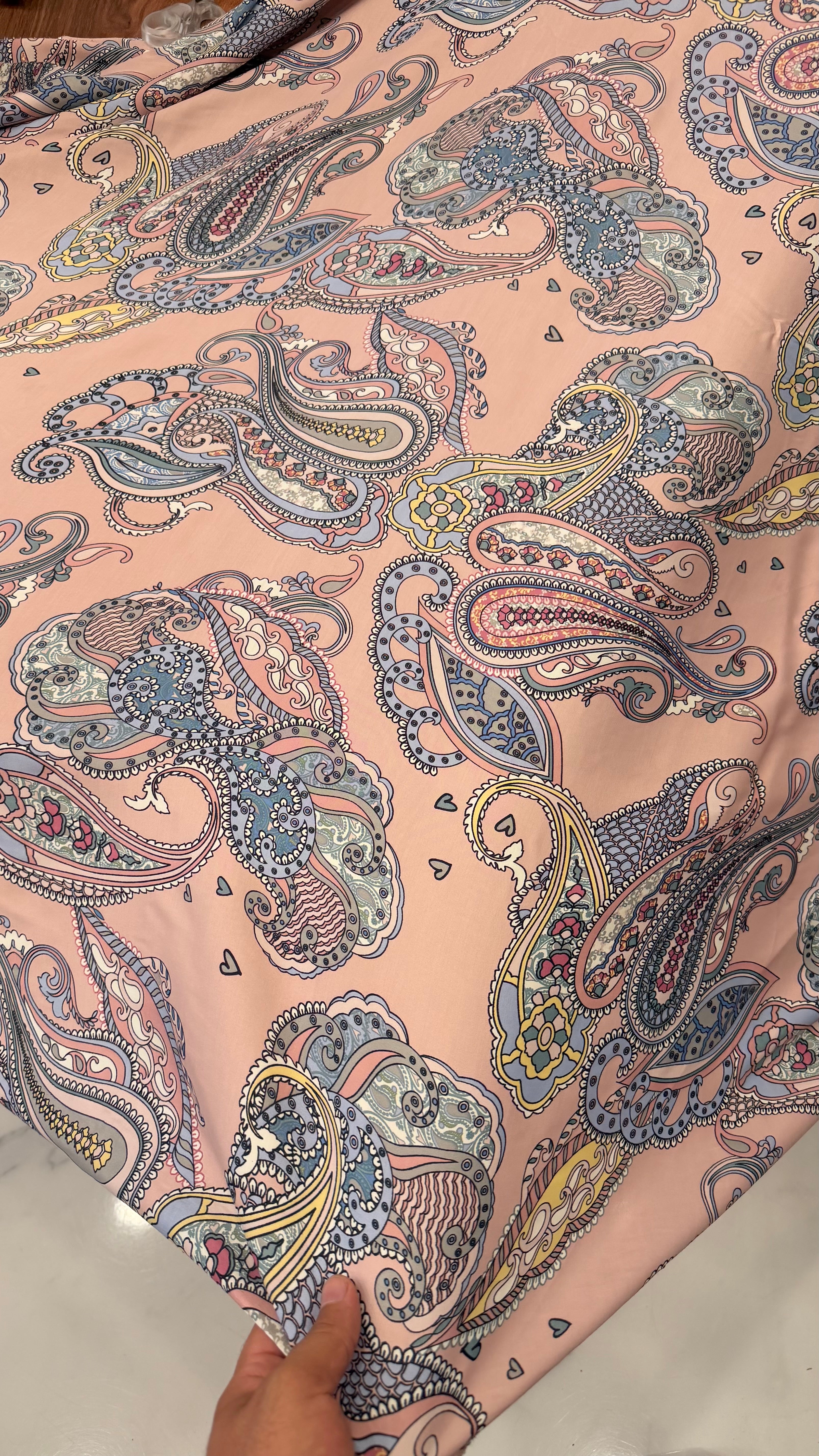 Floş Saten Pembe